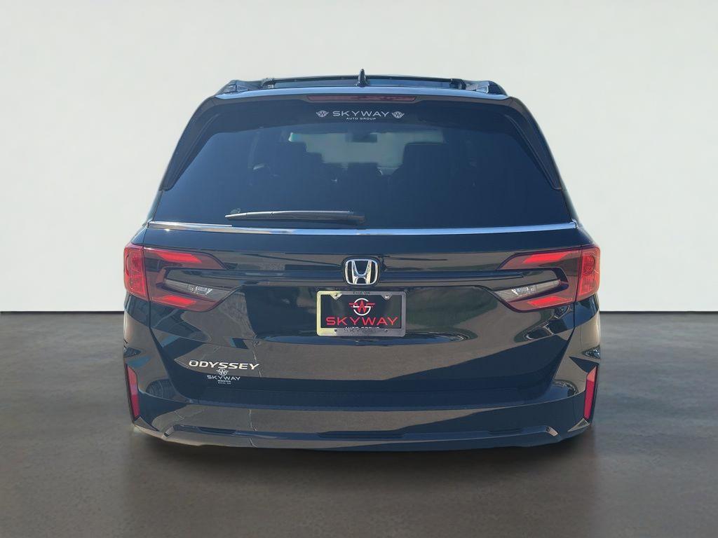 2026 Honda Odyssey EX-L - Photo 15