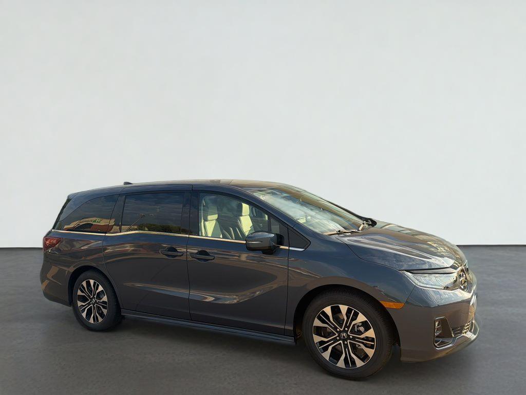 2026 Honda Odyssey Elite's photo