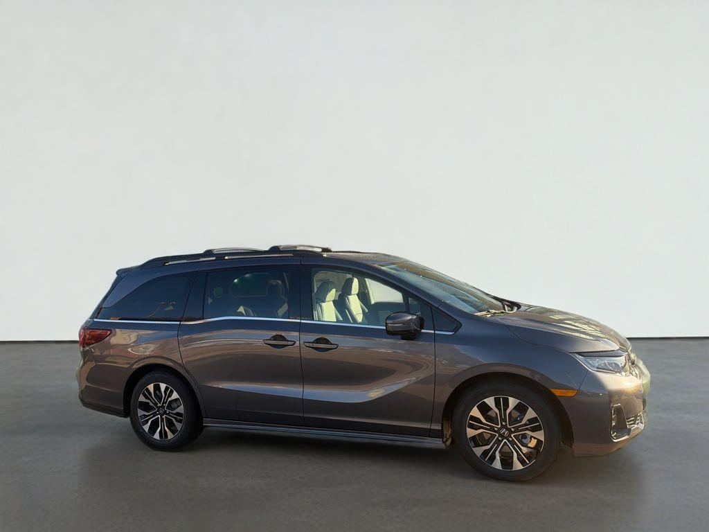 2026 Honda Odyssey Elite's photo