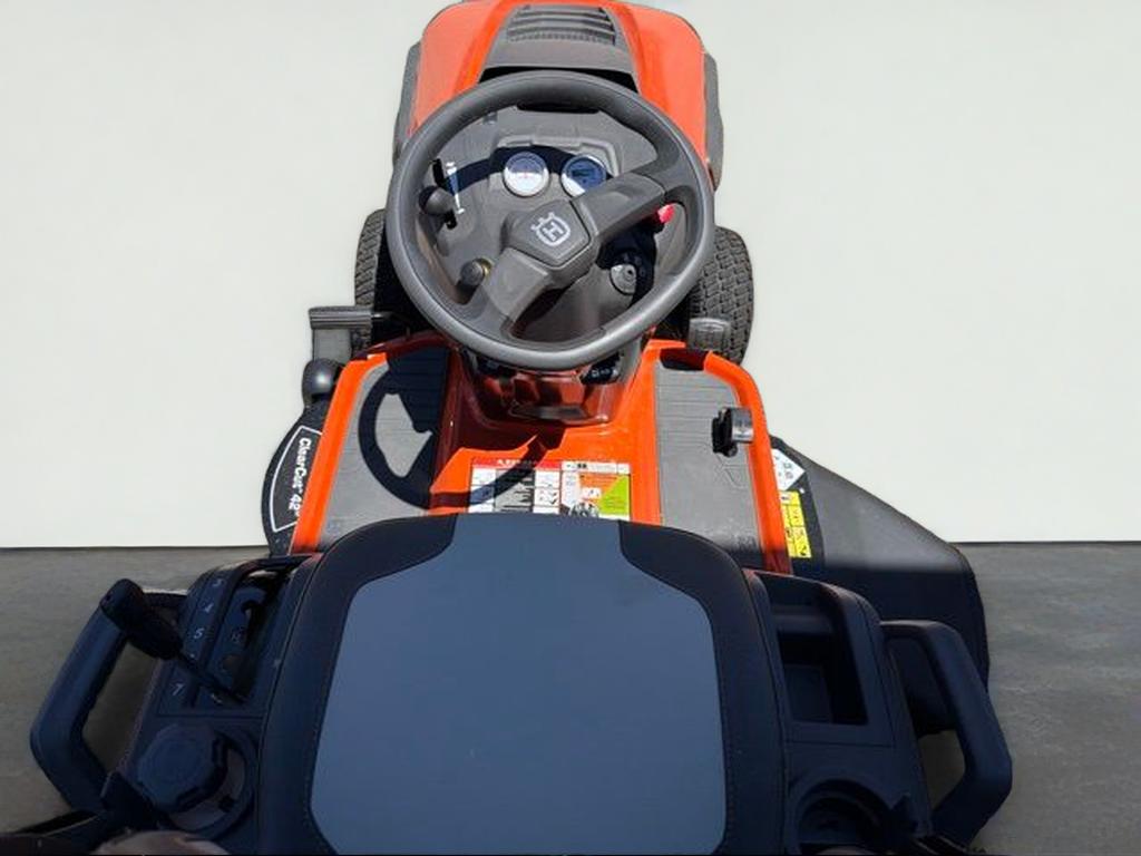 2026 Husqvarna . 970847001 42" TS 275XD