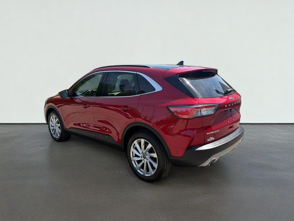 2021 Ford Escape Hybrid Titanium