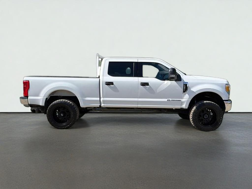 2017 Ford F-250SD XLT