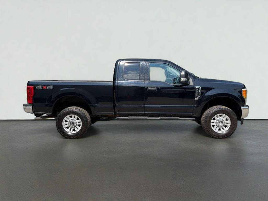2017 Ford F-250SD XLT