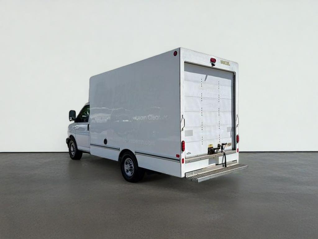 2020 Chevrolet Express 3500 Work Van Cutaway