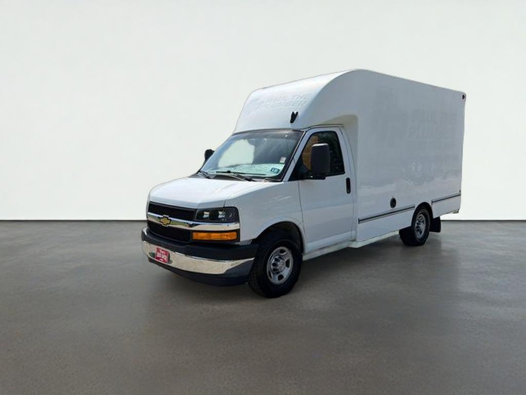 2020 Chevrolet Express 3500 Work Van Cutaway