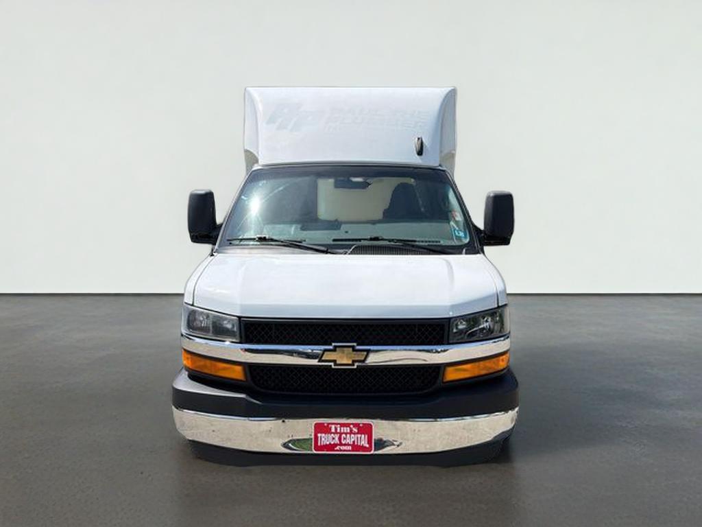 2020 Chevrolet Express 3500 Work Van Cutaway