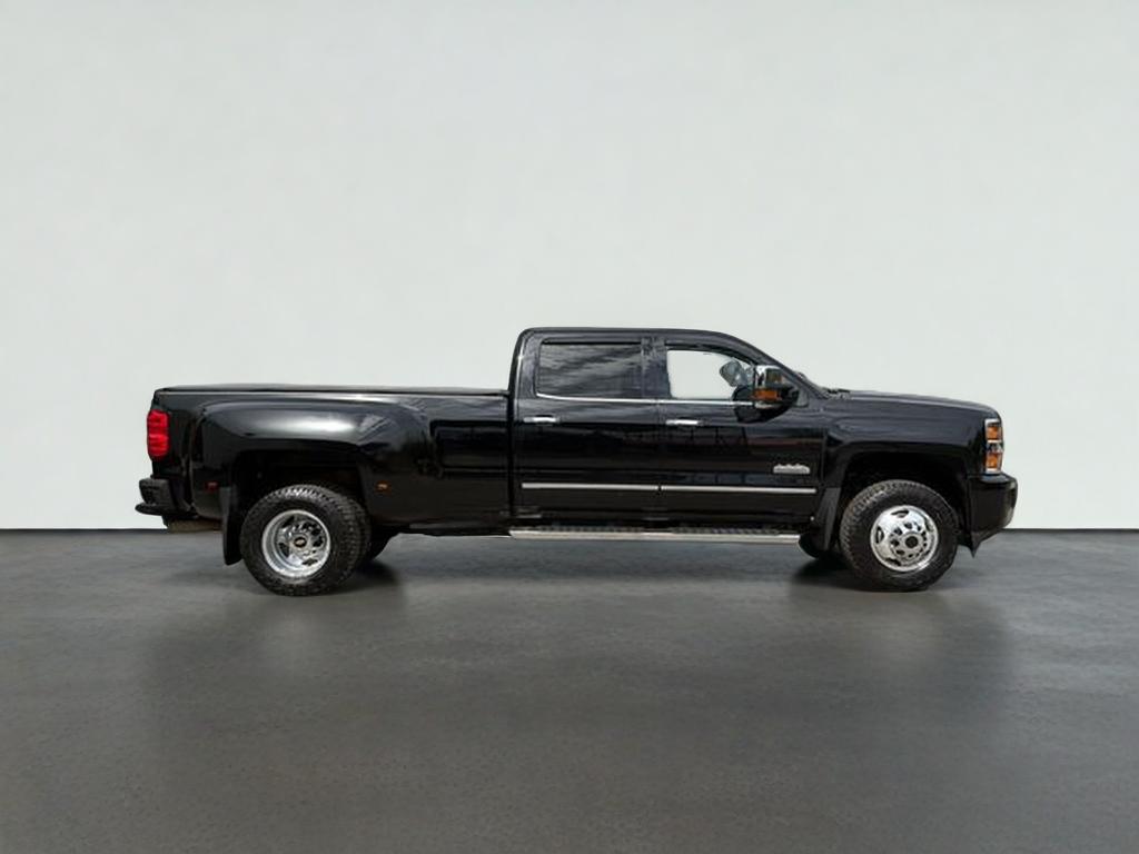2016 Chevrolet Silverado 3500HD High Country