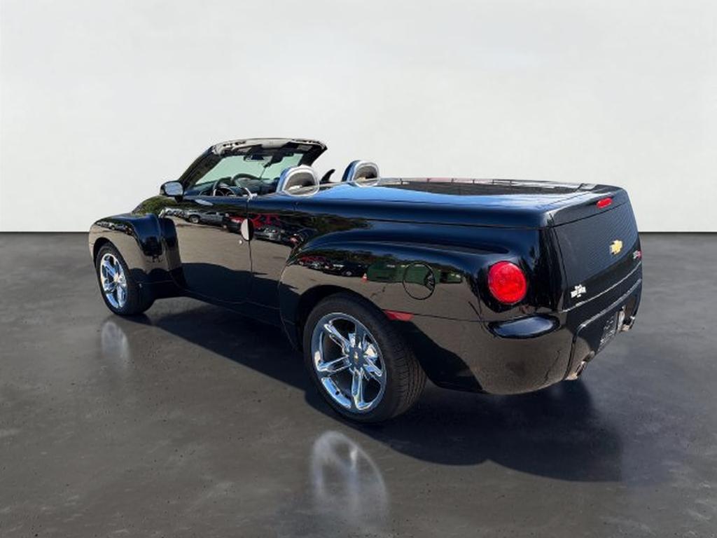 2006 Chevrolet SSR Base