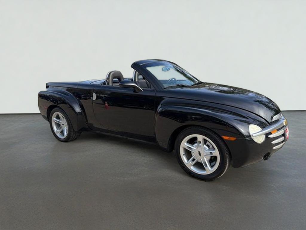 2004 Chevrolet SSR Base