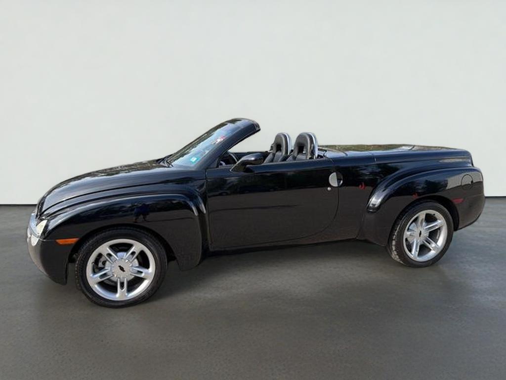 2004 Chevrolet SSR Base