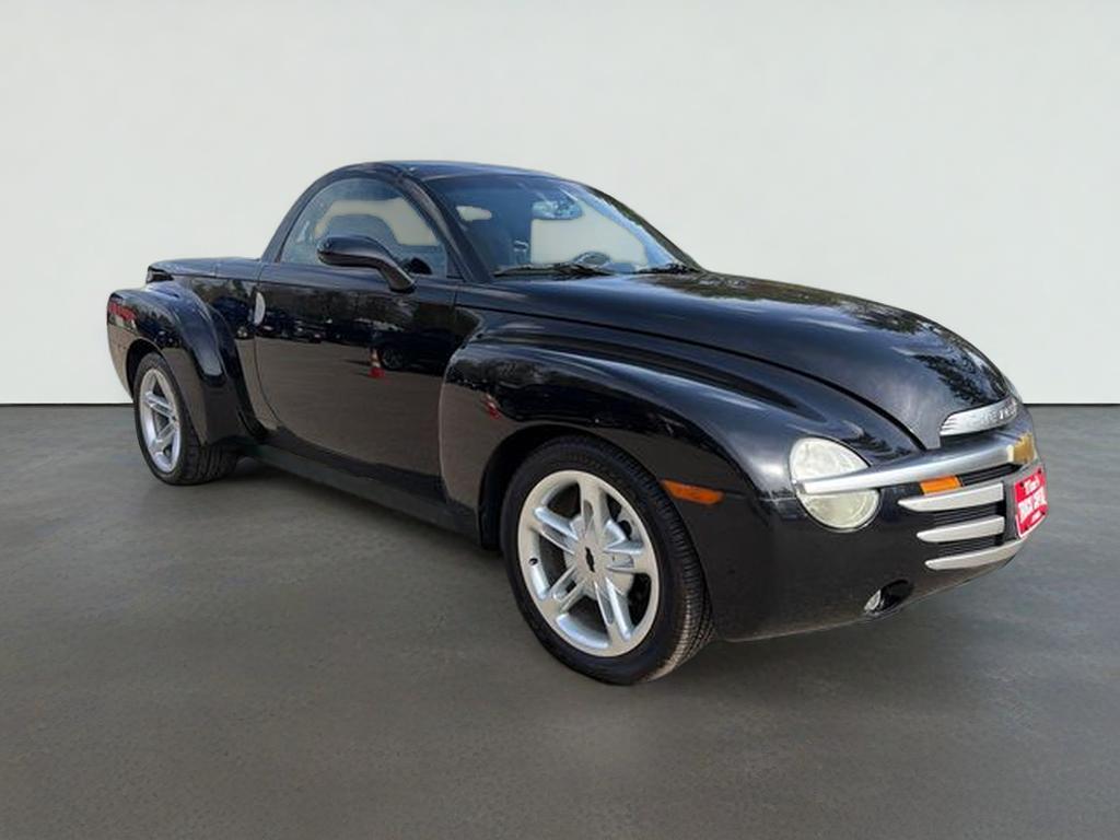 2004 Chevrolet SSR Base