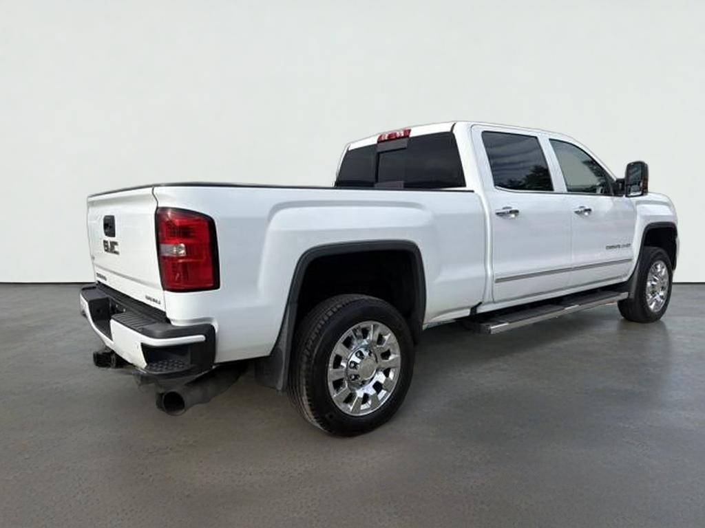 2016 GMC Sierra 2500HD Denali