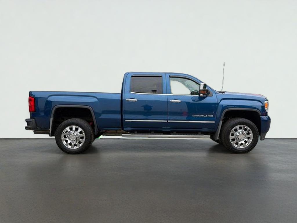 2017 GMC Sierra 2500HD Denali