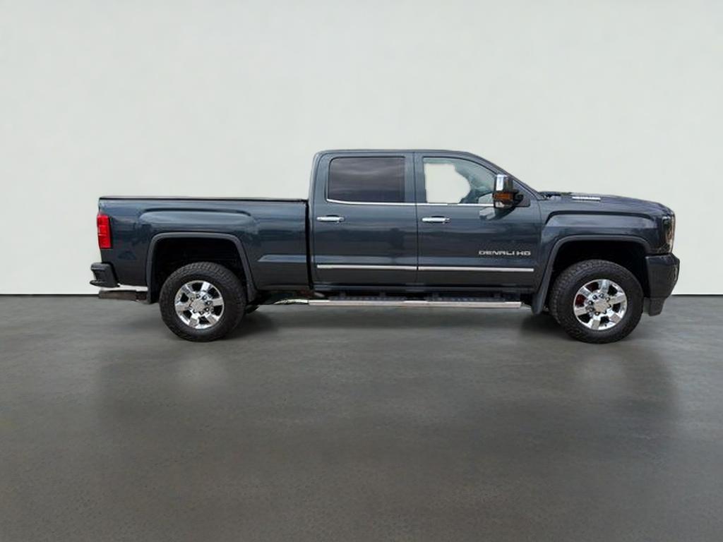 2017 GMC Sierra 3500HD Denali