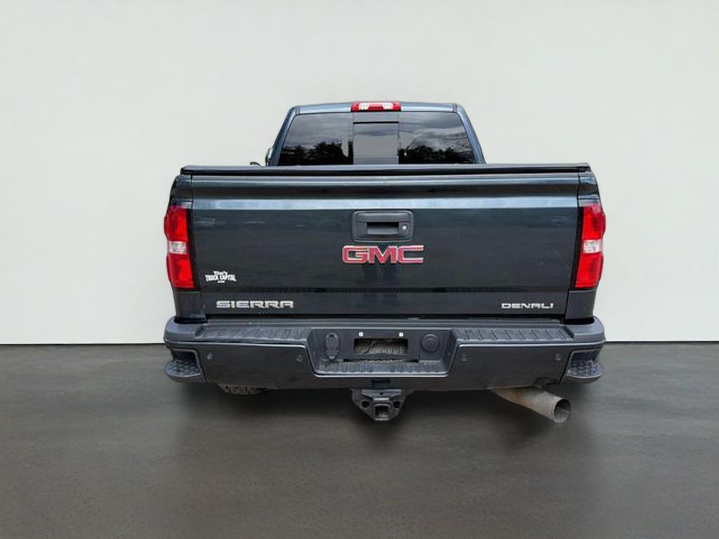 2017 GMC Sierra 3500HD Denali