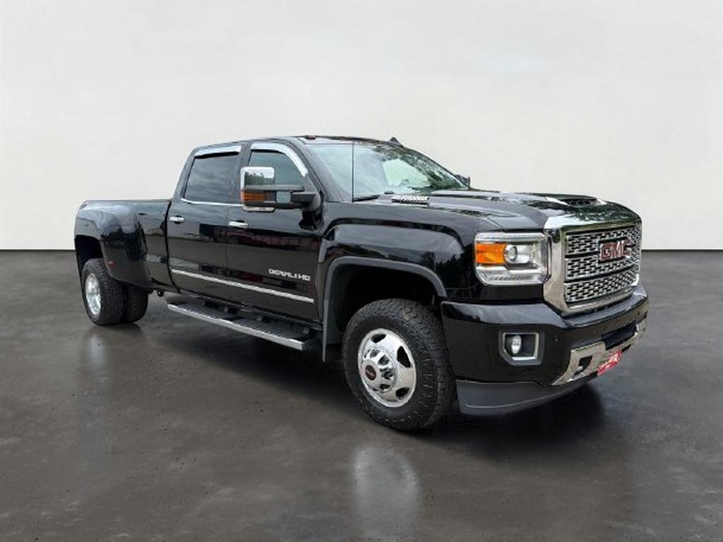 2018 GMC Sierra 3500HD Denali