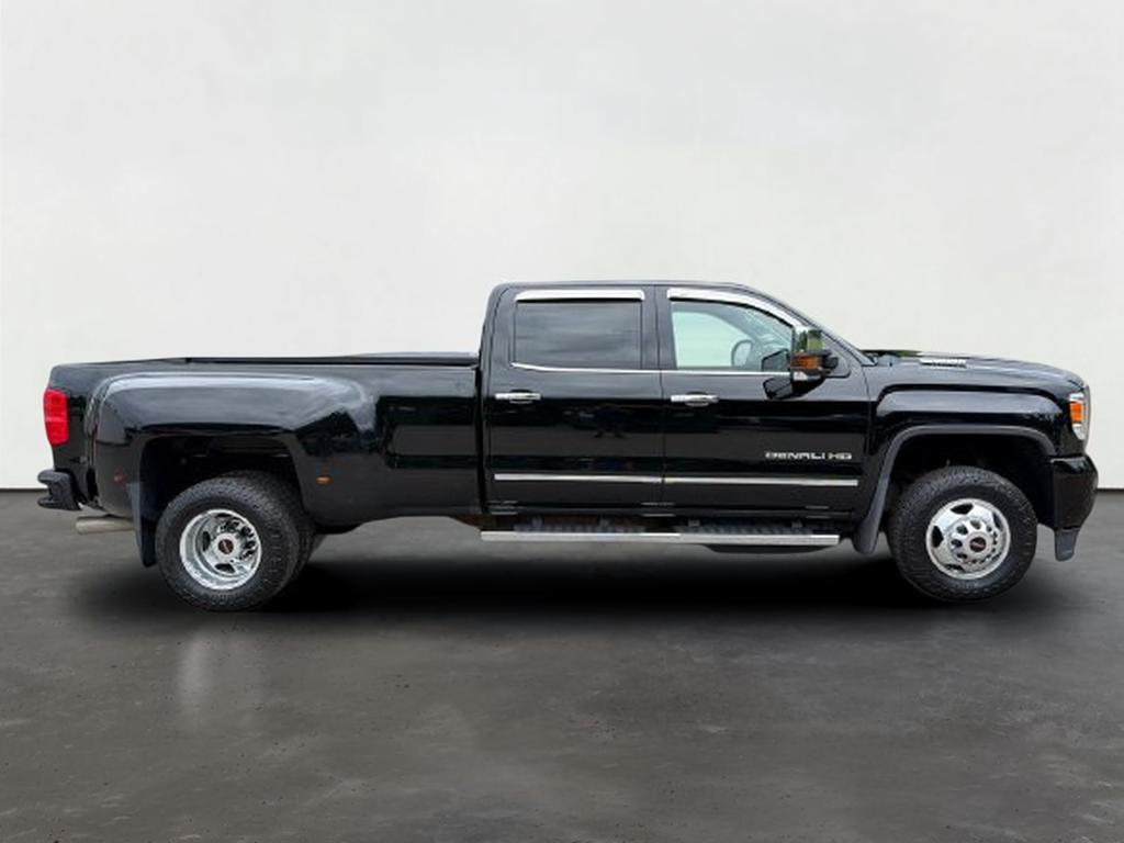 2018 GMC Sierra 3500HD Denali
