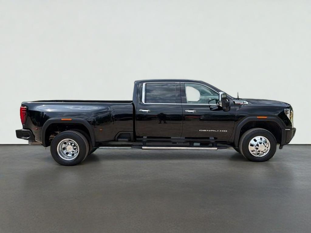 2024 GMC Sierra 3500HD Denali
