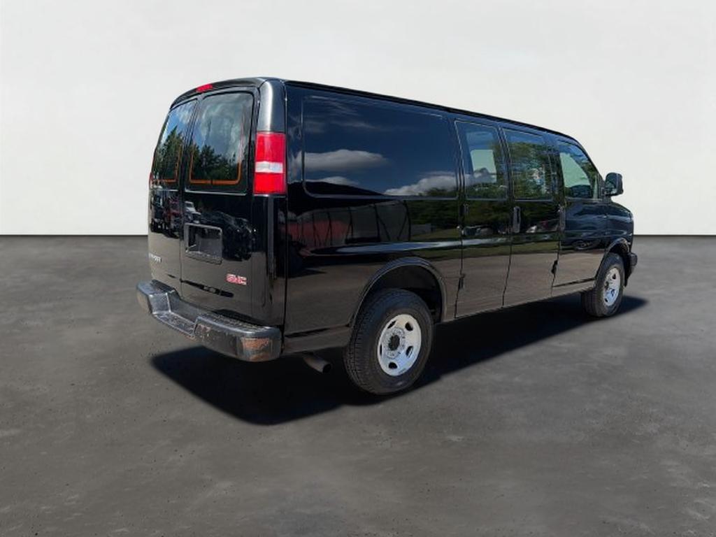 2017 GMC Savana 2500 Work Van