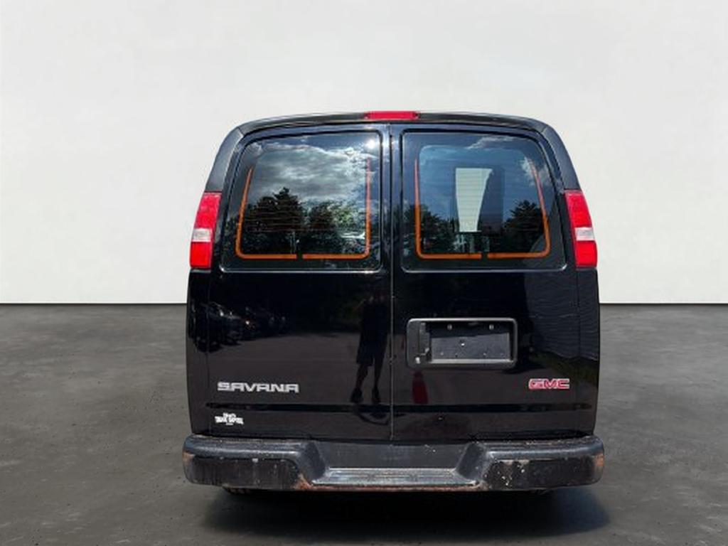 2017 GMC Savana 2500 Work Van