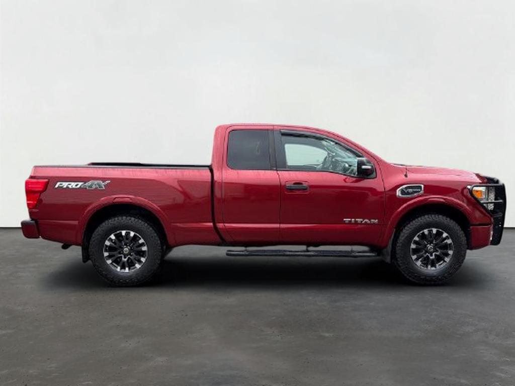 2017 Nissan Titan PRO-4X