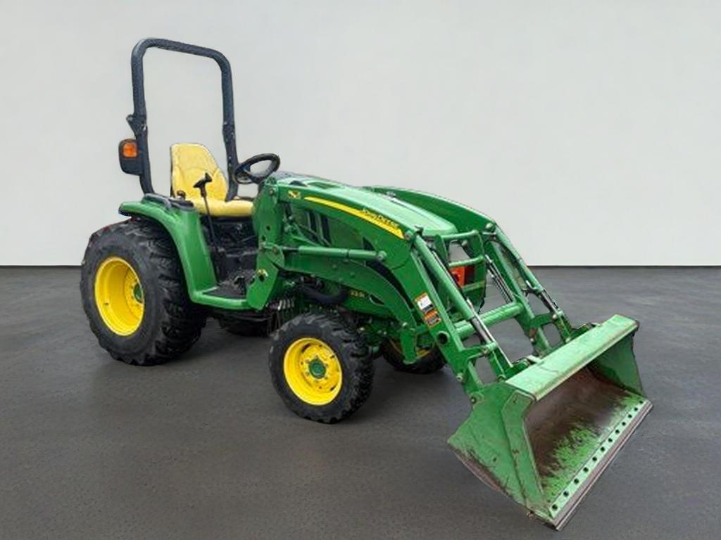 2016 John Deere 3033R 3 SERIES