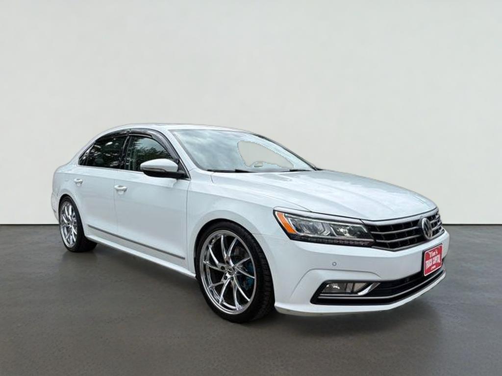 2017 Volkswagen Passat 1.8T SE w/Technology