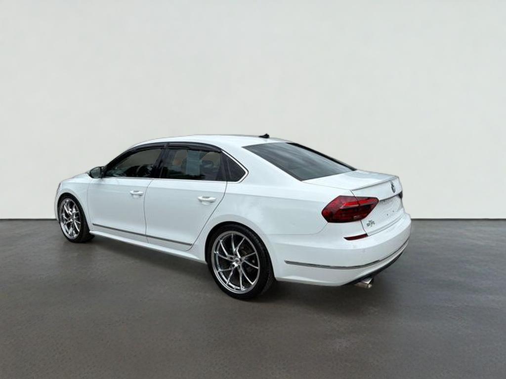 2017 Volkswagen Passat 1.8T SE w/Technology