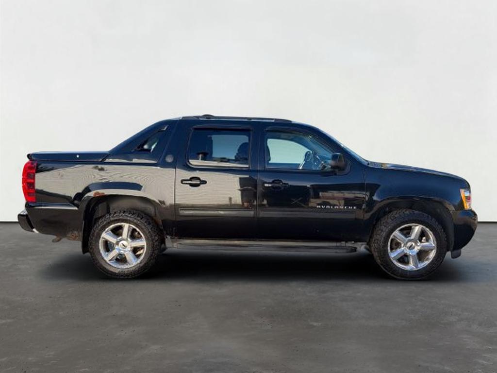 2013 Chevrolet Avalanche 1500 LS