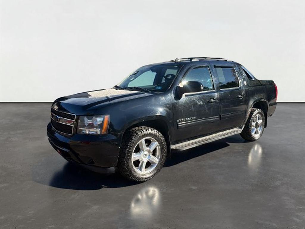 2013 Chevrolet Avalanche 1500 LS