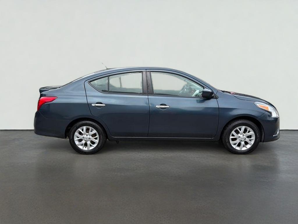 2017 Nissan Versa 1.6 SV