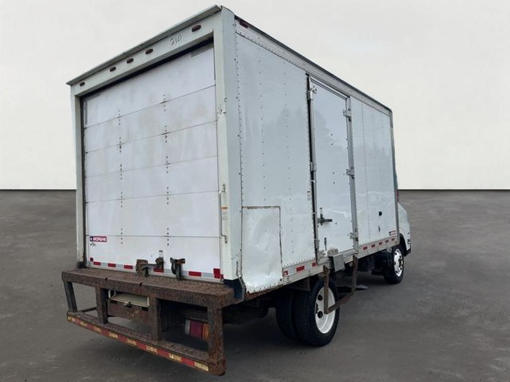 2017 Chevrolet 4500 LCF Base Box Truck
