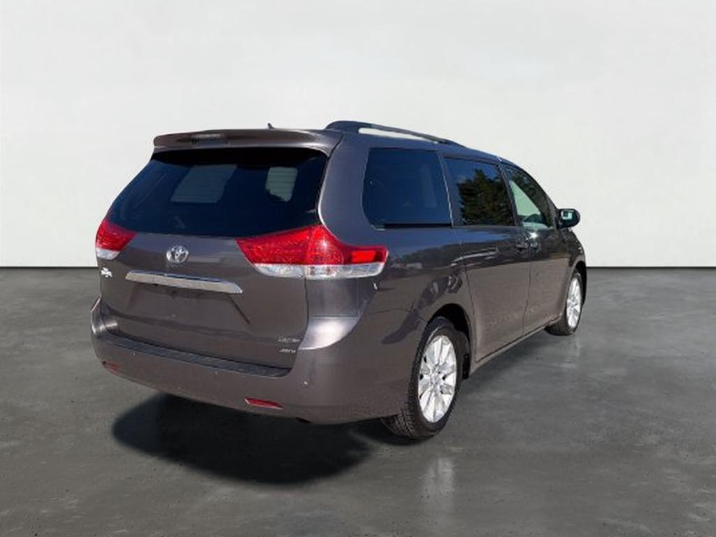 2011 Toyota Sienna Limited