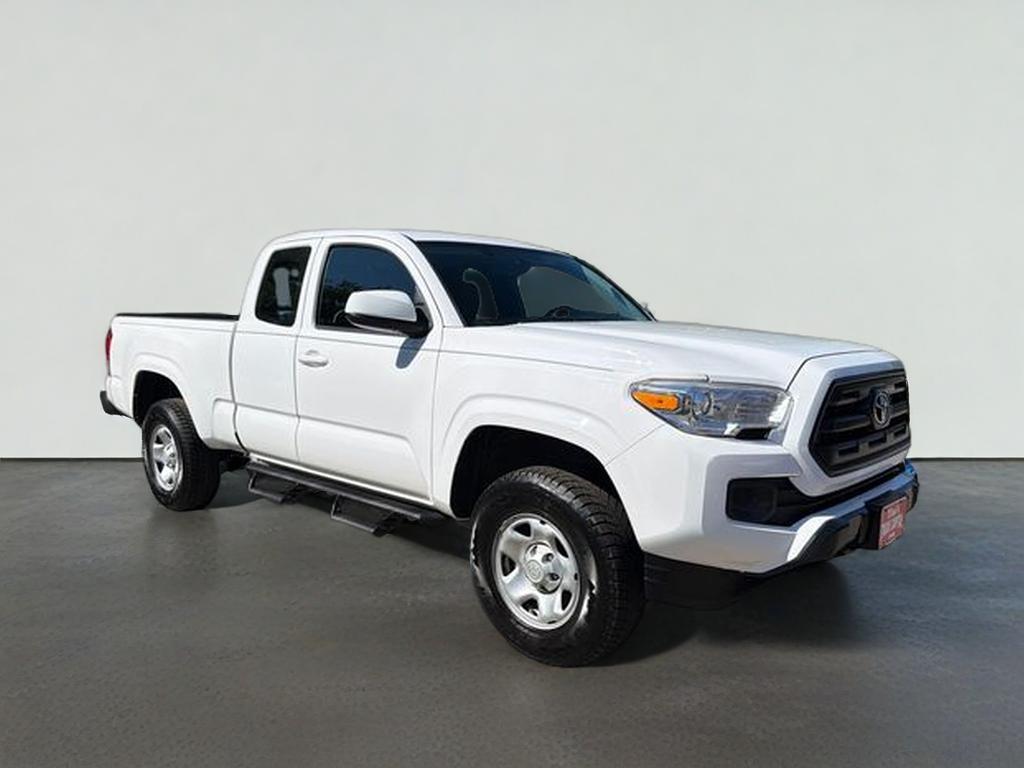 2017 Toyota Tacoma SR