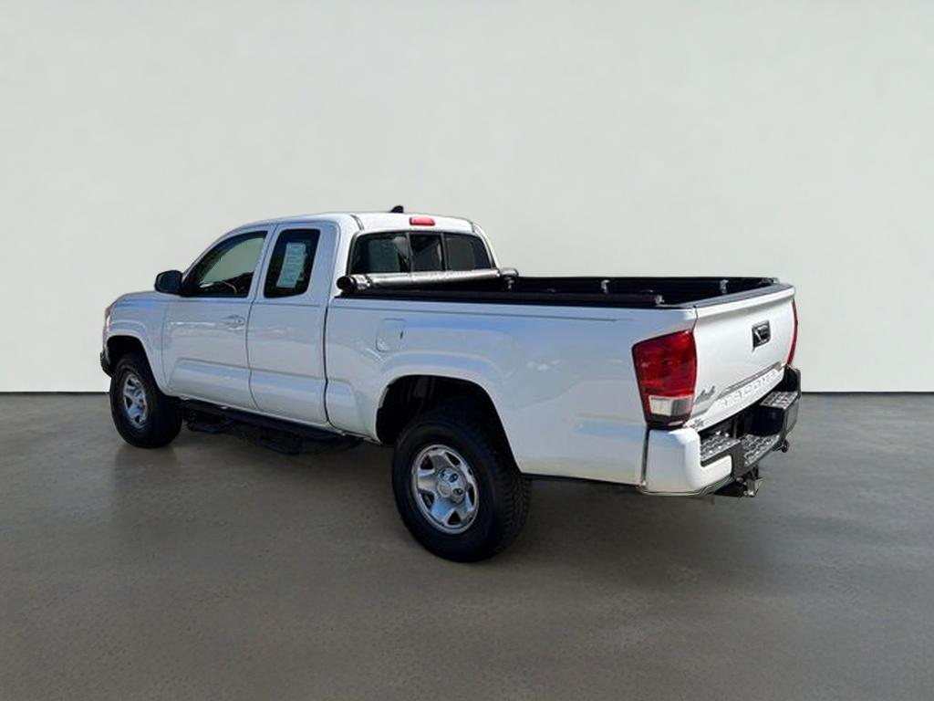 2017 Toyota Tacoma SR