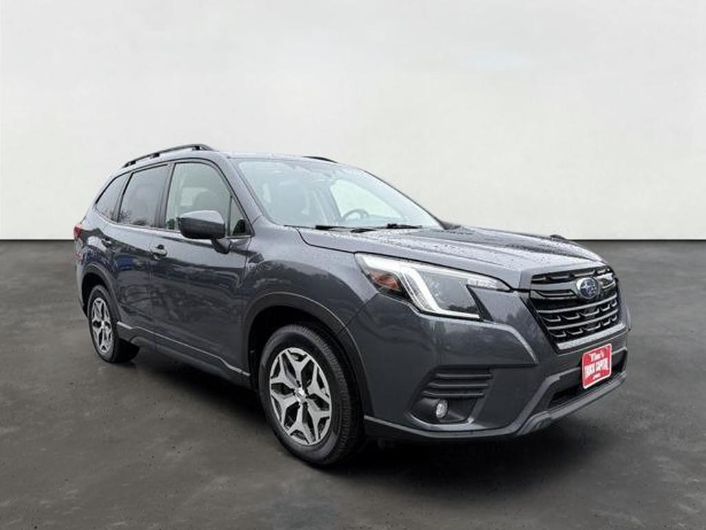 2024 Subaru Forester Premium