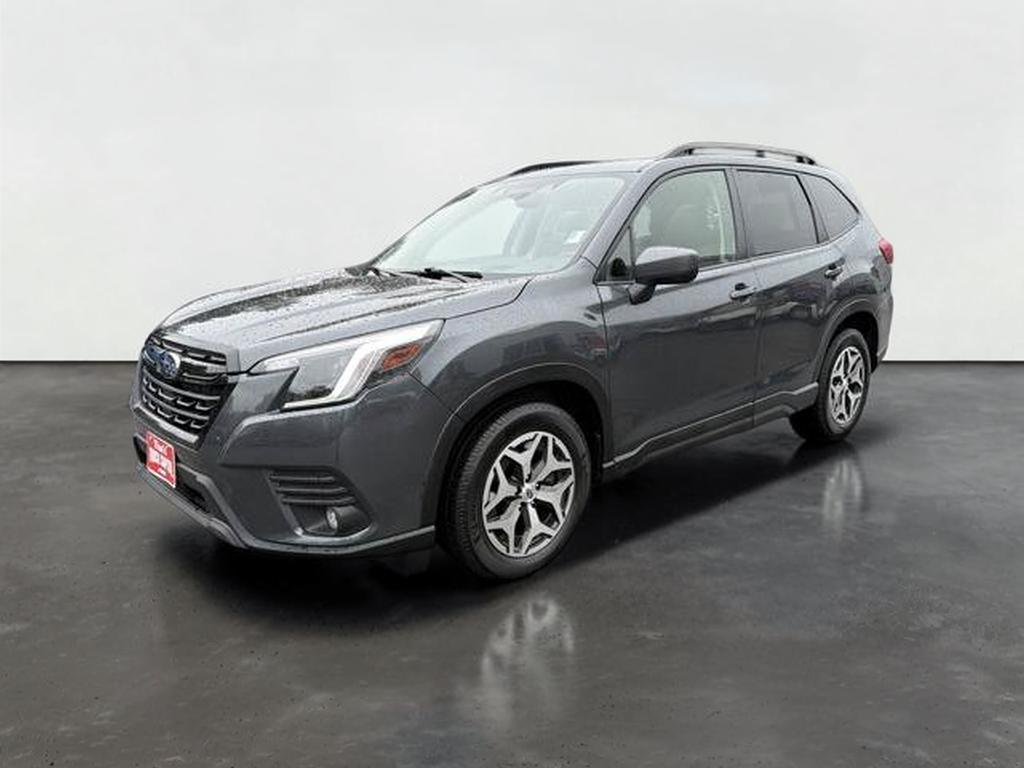 2024 Subaru Forester Premium