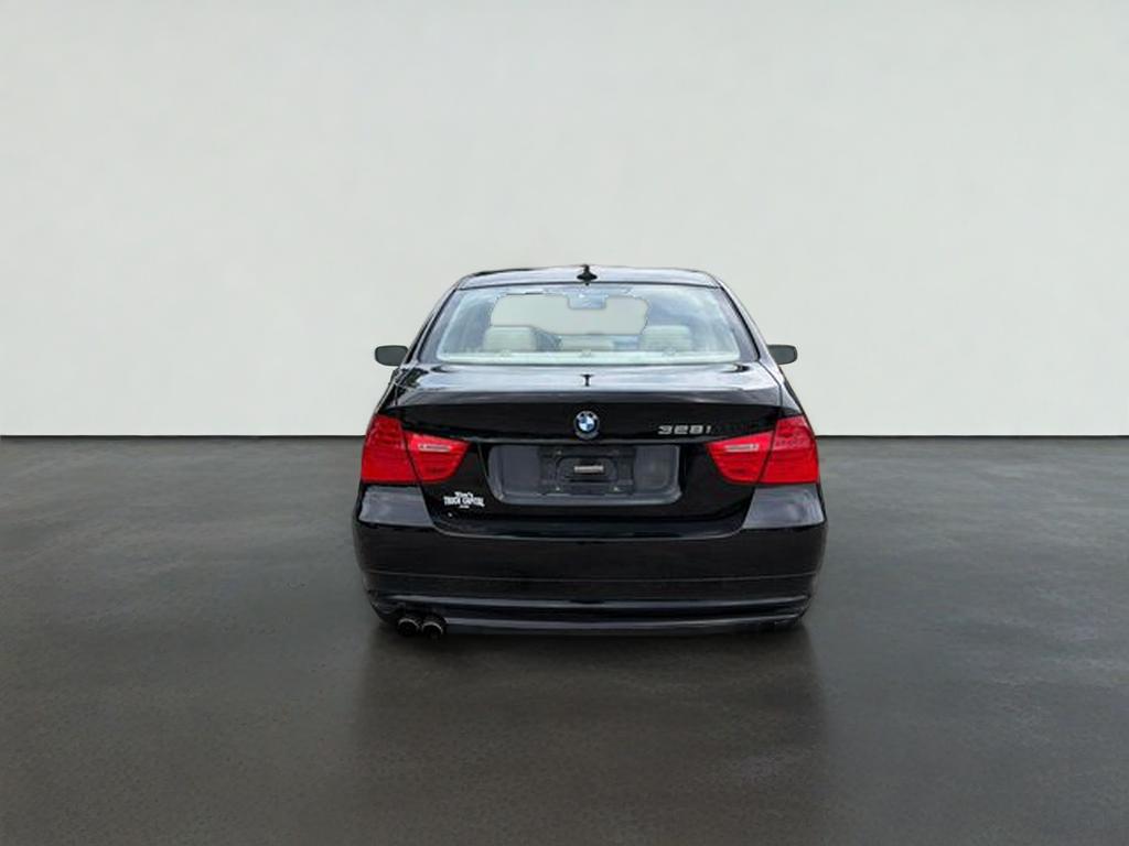 2011 BMW 3 Series 328i xDrive