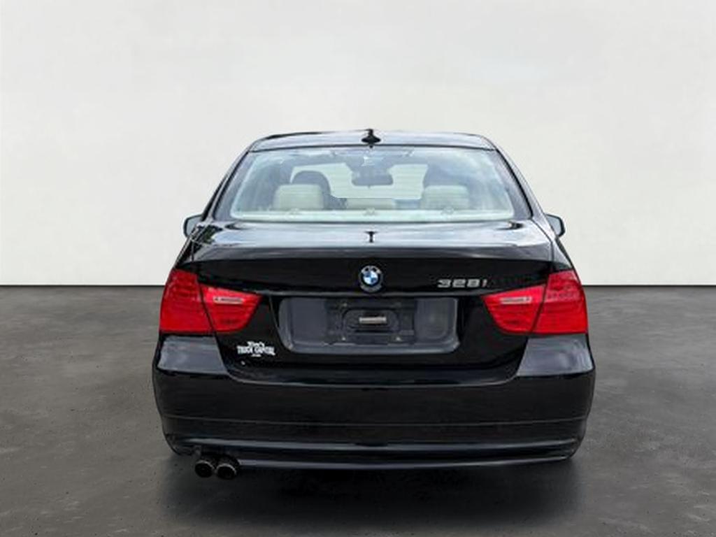 2011 BMW 3 Series 328i xDrive