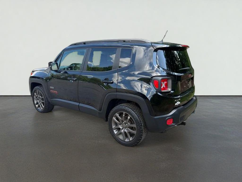 2016 Jeep Renegade Latitude 75th Anniversary Edition