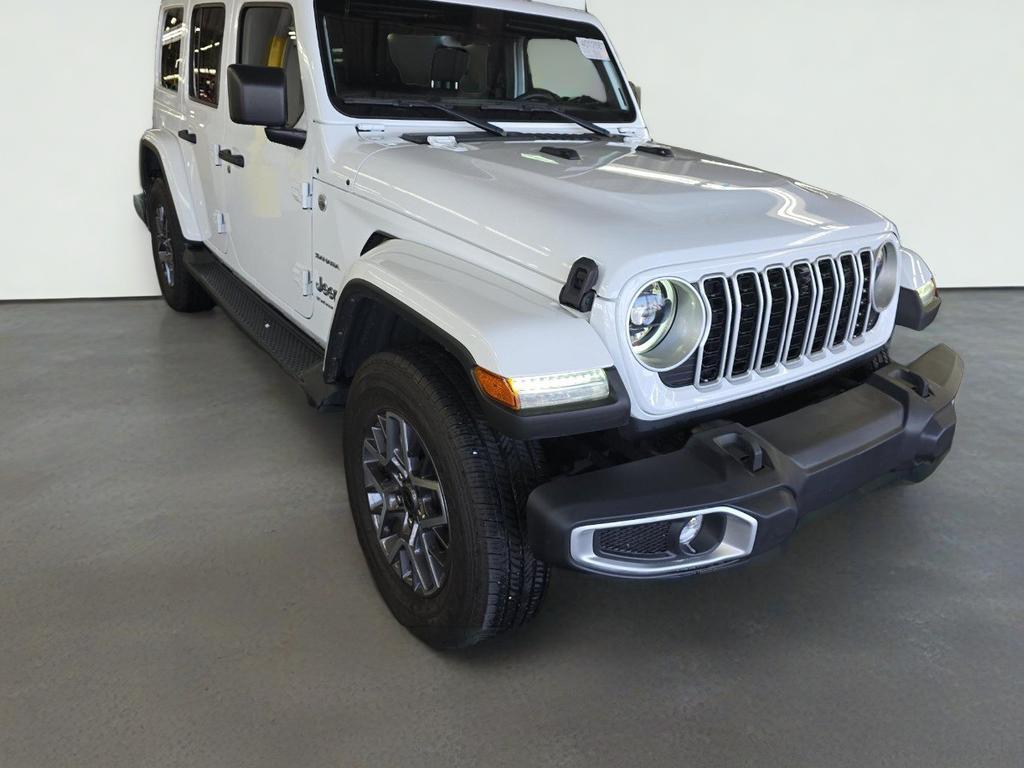 2024 Jeep Wrangler 4-Door Sahara 4x4