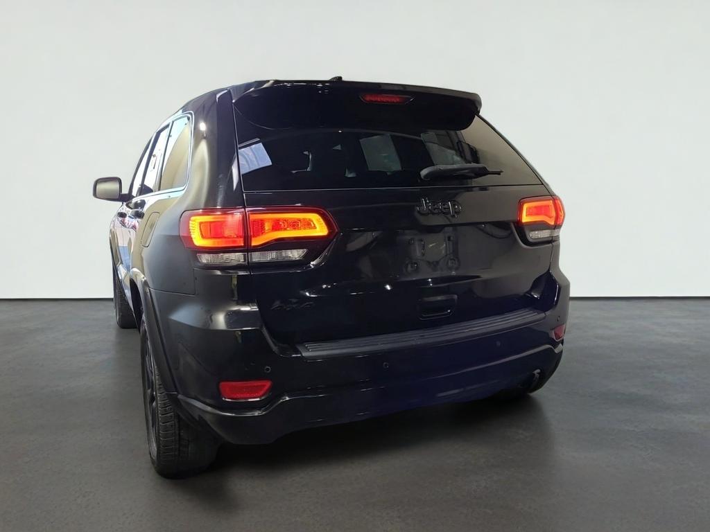 2021 Jeep Grand Cherokee Laredo X 4x4