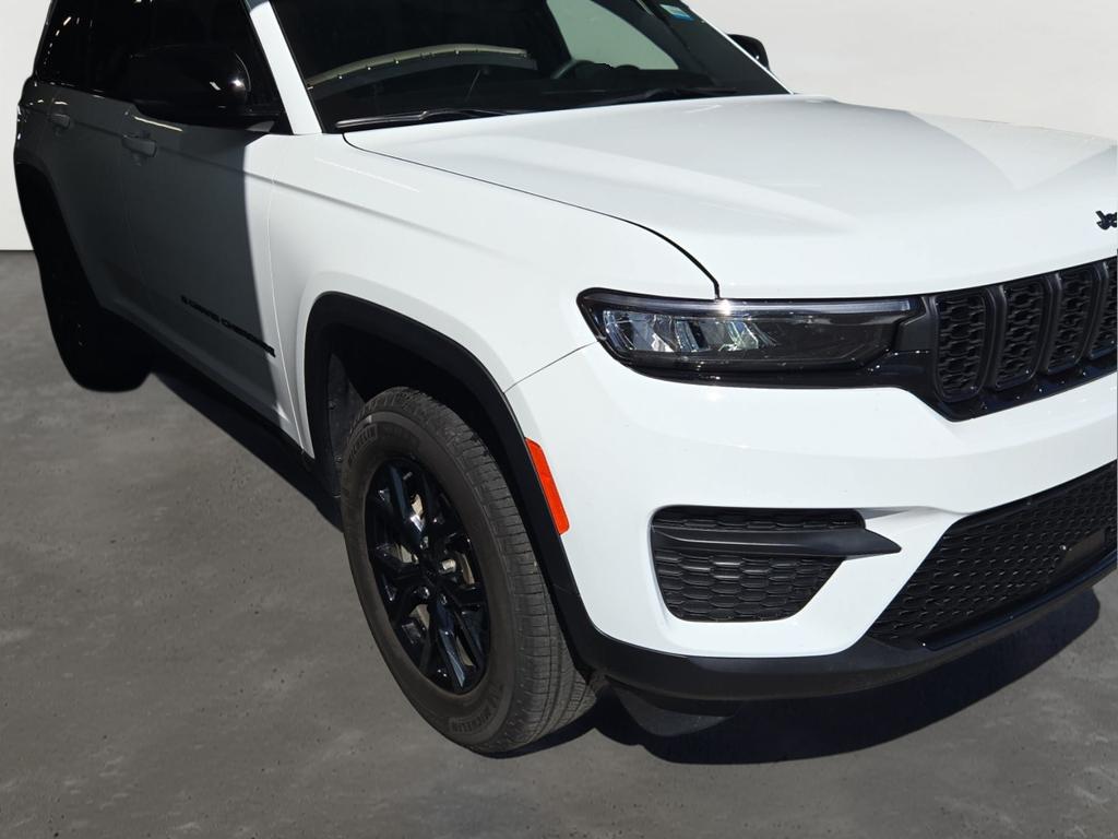 2025 Jeep Grand Cherokee Altitude X 4x4