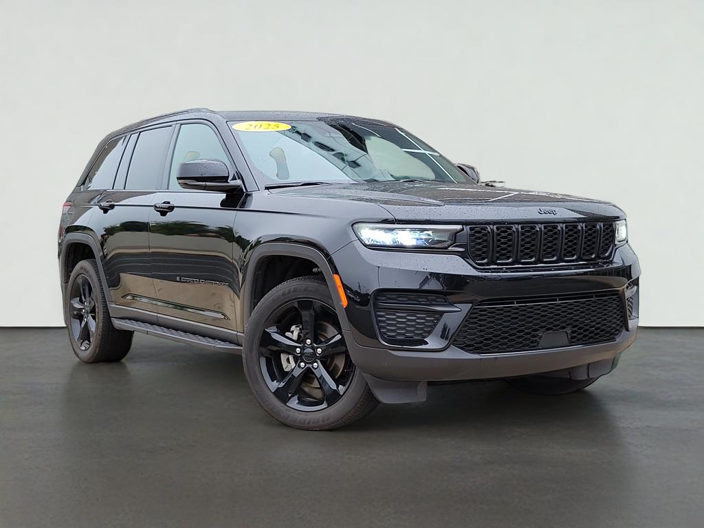 2025 Jeep Grand Cherokee Altitude X 4x4