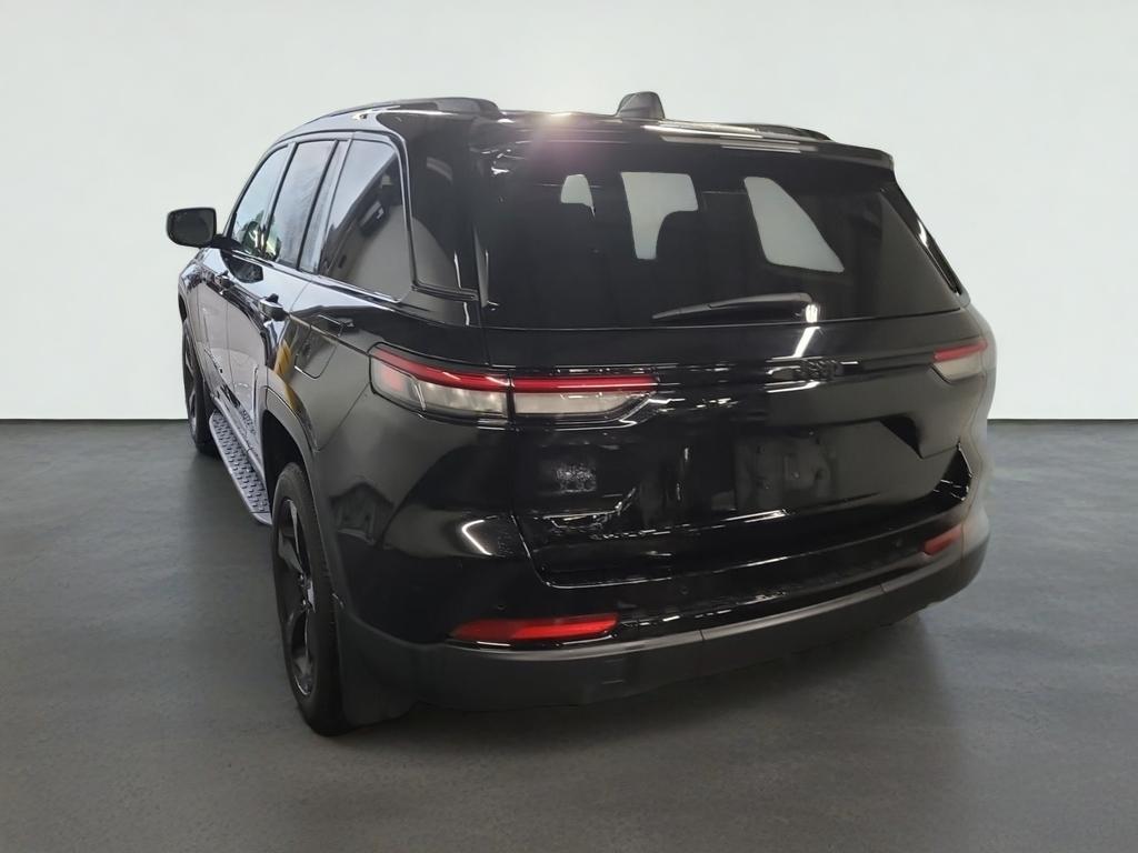 2025 Jeep Grand Cherokee Altitude X 4x4