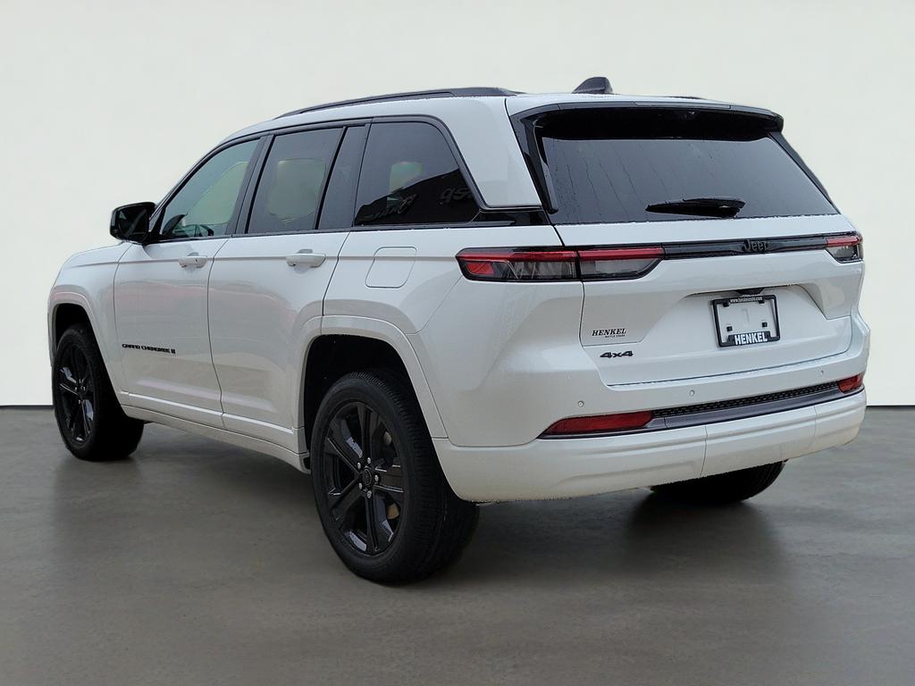 2027 Jeep Grand Cherokee GRAND CHEROKEE LIMITED RESERVE 4X4