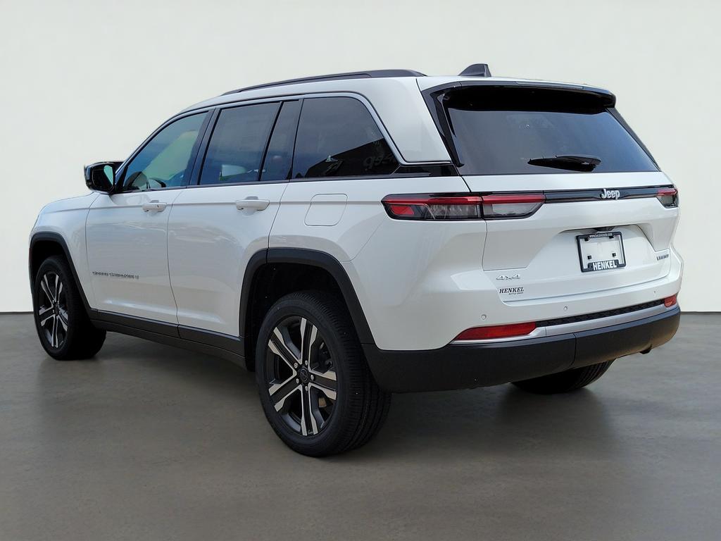 2027 Jeep Grand Cherokee GRAND CHEROKEE LIMITED 4X4