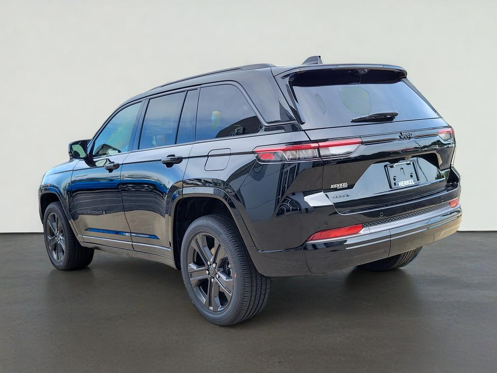 2027 Jeep Grand Cherokee Limited Reserve