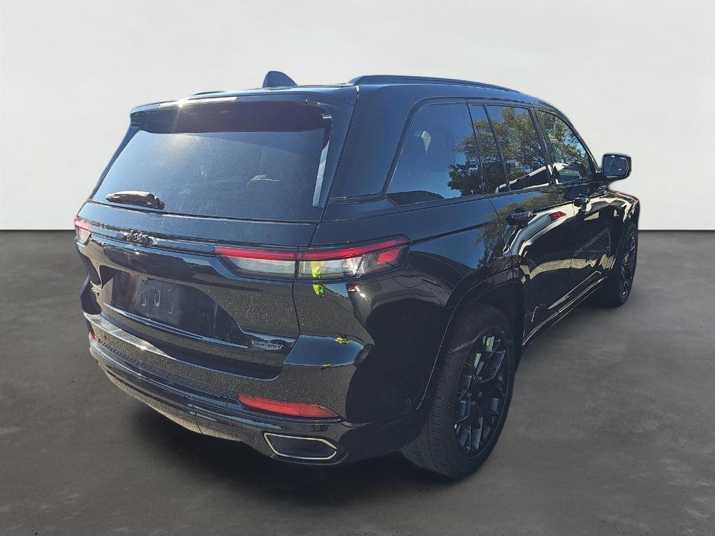 2025 Jeep Grand Cherokee Summit 4x4