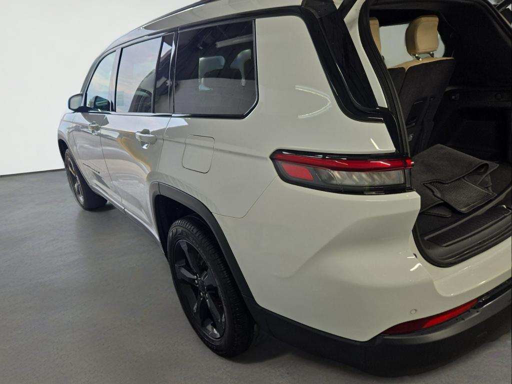 2025 Jeep Grand Cherokee L Limited 4x4